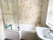 1 bedroom in a house share to rent
