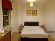 1 bedroom in a house share to rent