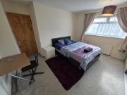 1 bedroom in a house share to rent