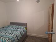 1 bedroom in a house share to rent