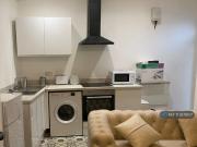 1 bedroom in a house share to rent