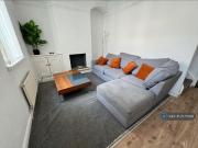 1 bedroom in a house share to rent