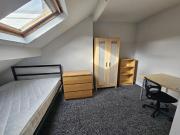 1 bedroom in a house share to rent