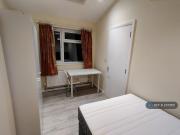 1 bedroom in a house share to rent