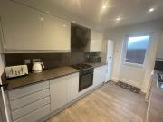 1 bedroom in a house share to rent