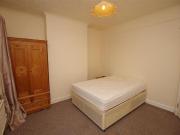 1 bedroom in a house share to rent