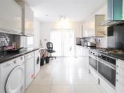 1 bedroom in a house share to rent 1 bedroom in a house share to rent