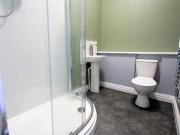 1 bedroom in a house share to rent