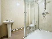 1 bedroom in a house share to rent