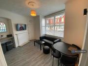 1 bedroom in a house share to rent