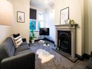 1 bedroom in a house share to rent