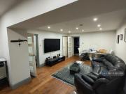 1 bedroom in a house share to rent