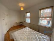 1 bedroom in a house share to rent