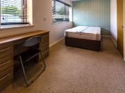 1 bedroom in a house share to rent