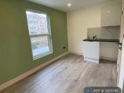 1 bedroom in a house share to rent