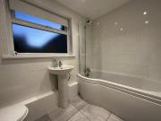 1 bedroom in a house share to rent