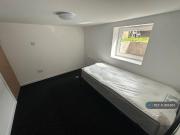 1 bedroom in a house share to rent