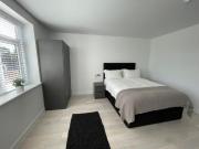 1 bedroom in a house share to rent