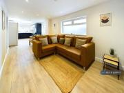 1 bedroom in a house share to rent