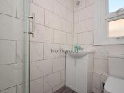 1 bedroom in a house share to rent