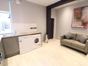 1 bedroom in a house share to rent