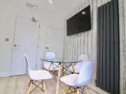 1 bedroom in a house share to rent