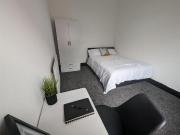 1 bedroom in a house share to rent