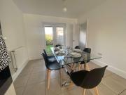 1 bedroom in a house share to rent