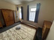 1 bedroom in a house share to rent