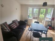 1 bedroom in a house share to rent