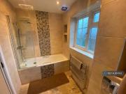 1 bedroom in a house share to rent