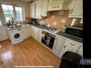 1 bedroom in a house share to rent