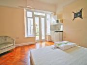 1 bedroom in a house share to rent