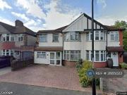 1 bedroom in a house share to rent