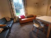 1 bedroom in a house share to rent