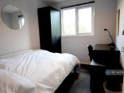 1 bedroom in a house share to rent