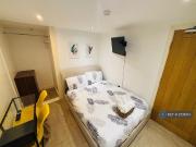 1 bedroom in a house share to rent