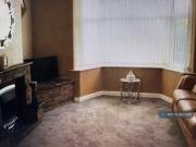 1 bedroom in a house share to rent