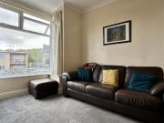 1 bedroom in a house share to rent