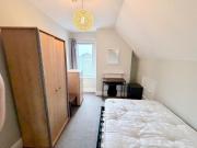 1 bedroom in a house share to rent 1 bedroom in a house share to rent