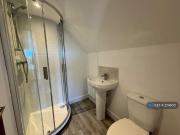 1 bedroom in a house share to rent