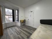 1 bedroom in a house share to rent