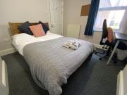 1 bedroom in a house share to rent