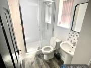 1 bedroom in a house share to rent