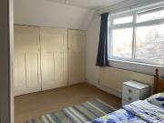 1 bedroom in a house share to rent