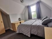 1 bedroom in a house share to rent