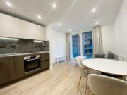 1 Bedroom Luxury Apartment in Snow Hill Wharf