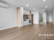 1 Bedroom Luxury Apartment just 5km from Melbourne CBD!