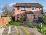 1 Bedroom Maisonette Flat