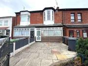 1 Bedroom Maisonette Flat